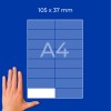 Схема на листе A4 с этикеткой 105 × 37 мм и рукой в нижнем левом углу?