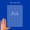 Рука рядом с синим листом A4 в клетку с надписью «38 × 21,2 мм»?